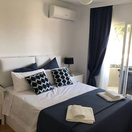 Apartamento Torremolinos 5 Personas + Parking + Piscina Todo El Ano Dış mekan fotoğraf