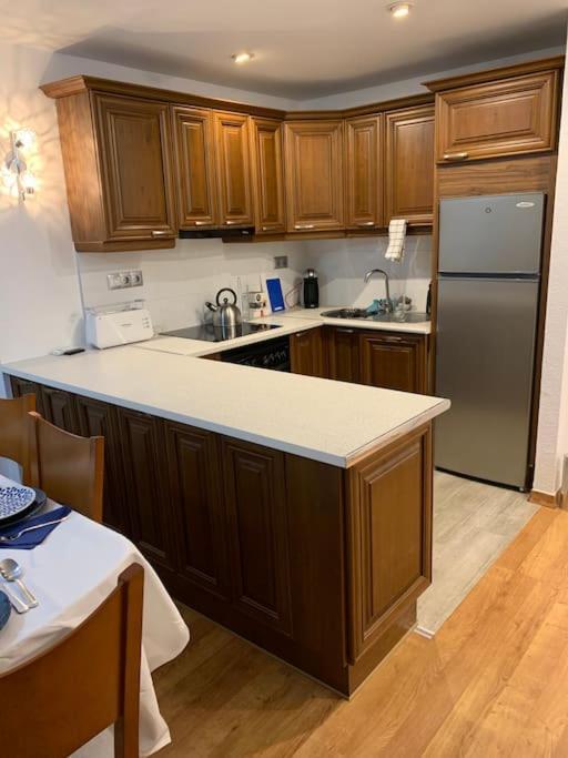 Apartamento Torremolinos 5 Personas + Parking + Piscina Todo El Ano Dış mekan fotoğraf